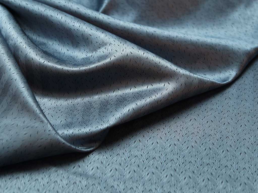 Какие есть подкладочные ткани Требования к ткани для подкладки Разновидности: тафта, стеганная ткань, сетка, вискоза, шелк, фланель, фельпа, подкладки для