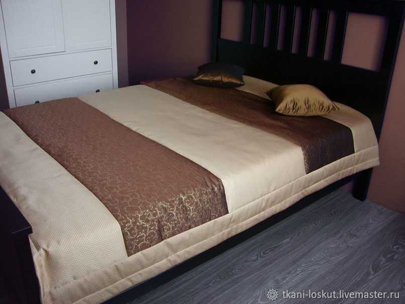 Из какого материала выбрать покрывало для кровати?