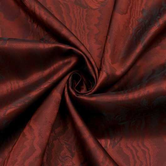 Блестящая ткань — материал с эффектным внешним видом