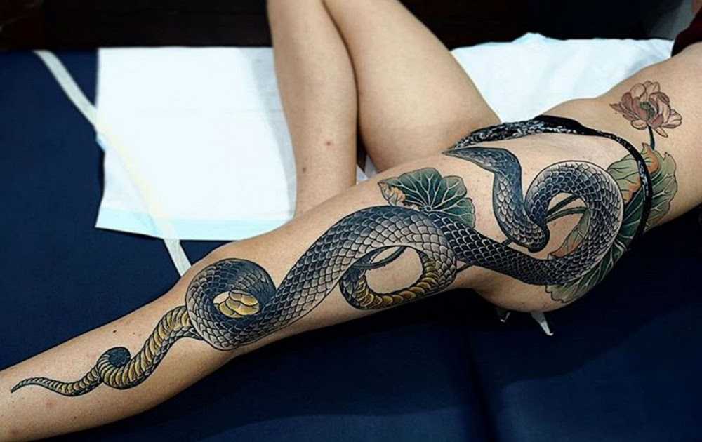 Tattoo • тату змея для мужчин