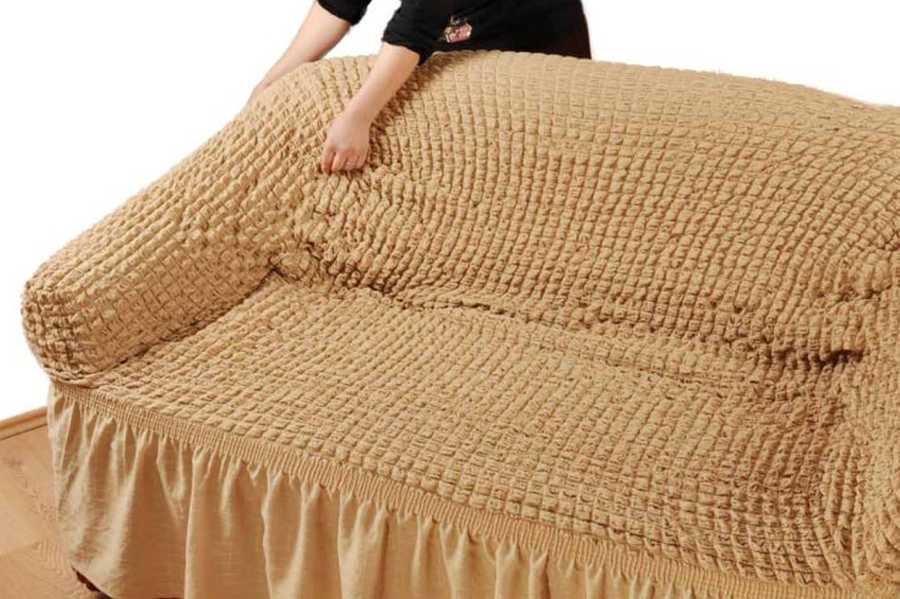 Чем покрыть угловой диван – накидка или покрывао из икеа