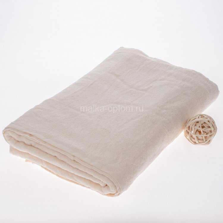 Альтернативой одеялу в пододеяльнике или тяжёлому пледу могут стать махровые простыни для укрывания Весь спектр предложений и рекомендации по уходу