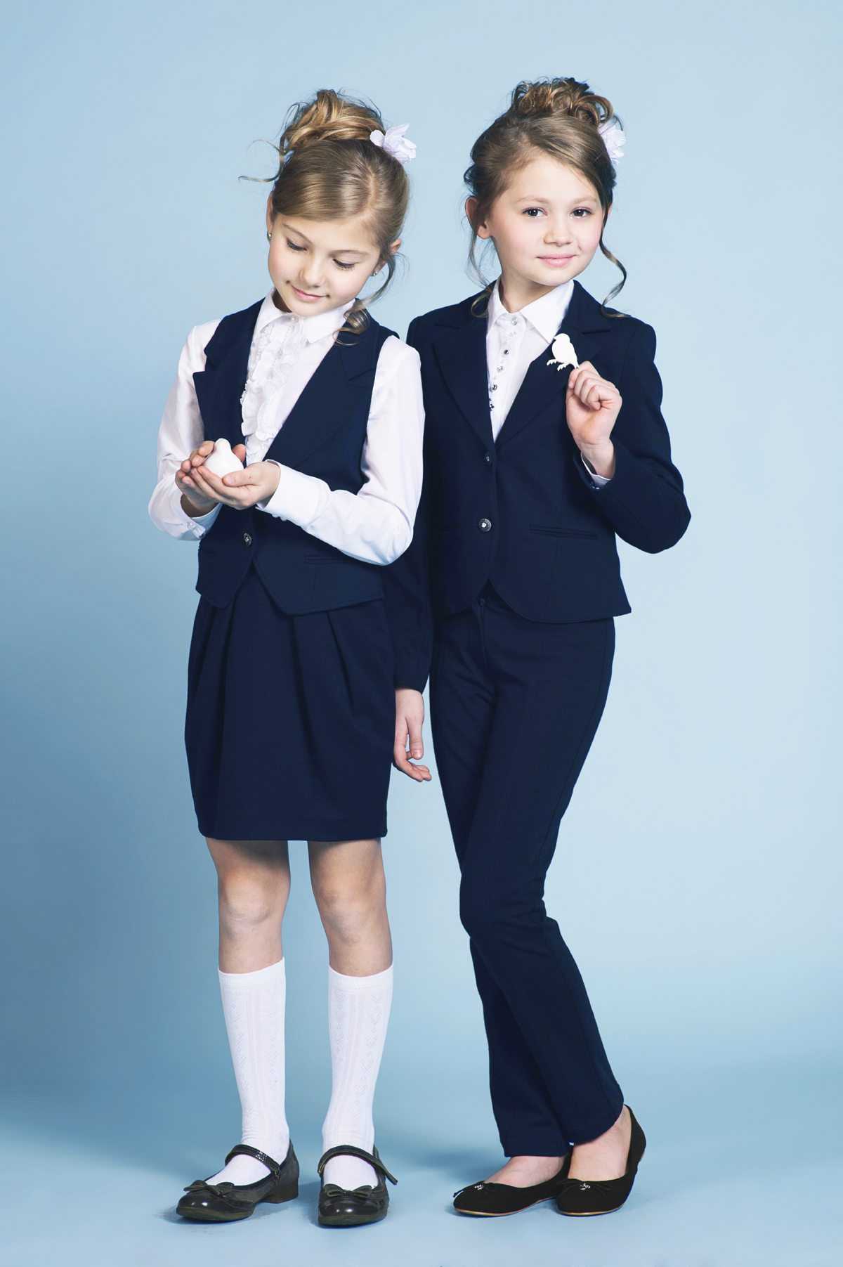 Модная школьная форма для девочек: стильные фото 2021-2022 года