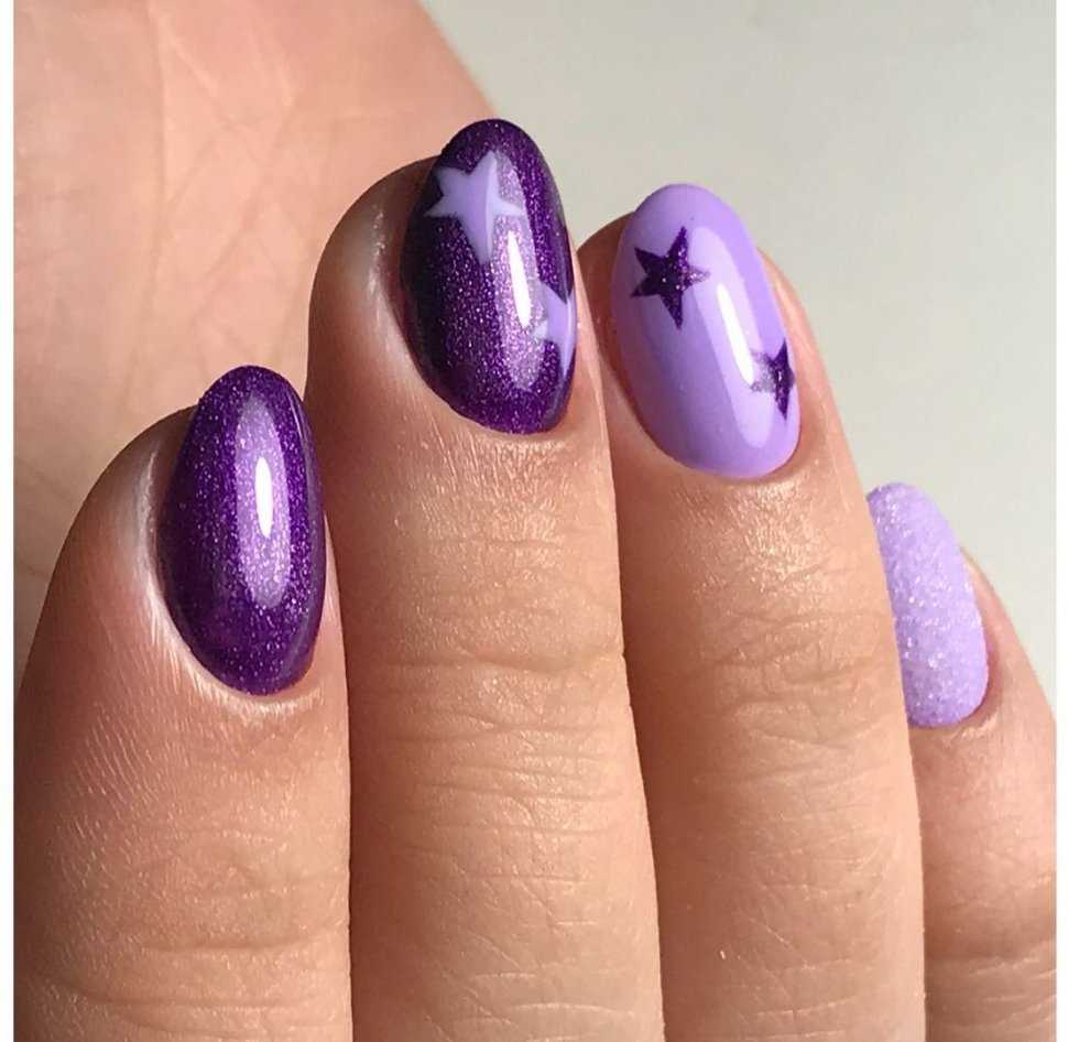Фиолетовый френч: 100 фото модных новинок дизайна на короткие и длинные ногти Лучшие идеи фиолетового френча с рисунком, цветами, стразами, фиолетовый с белым, фиолетовый с розовым, фиолетовый с желтым