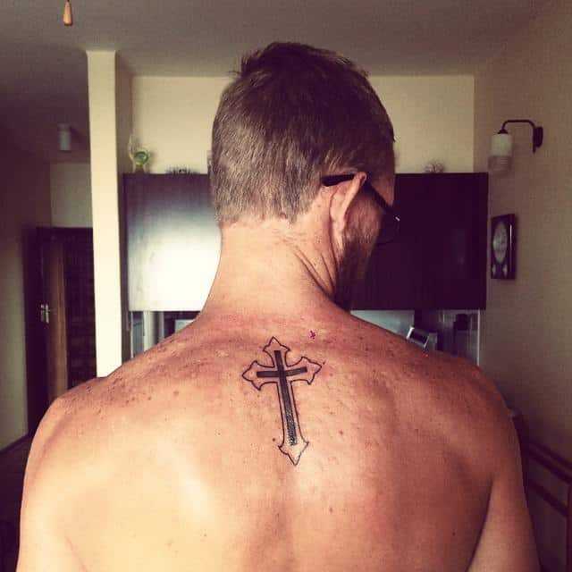 Что означает татуировка православный крест?