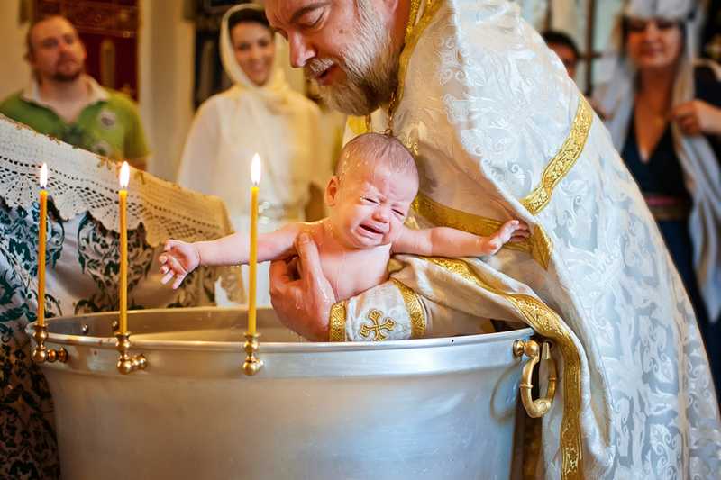 Что нужно для крещения девочки: правила и приметы крестин