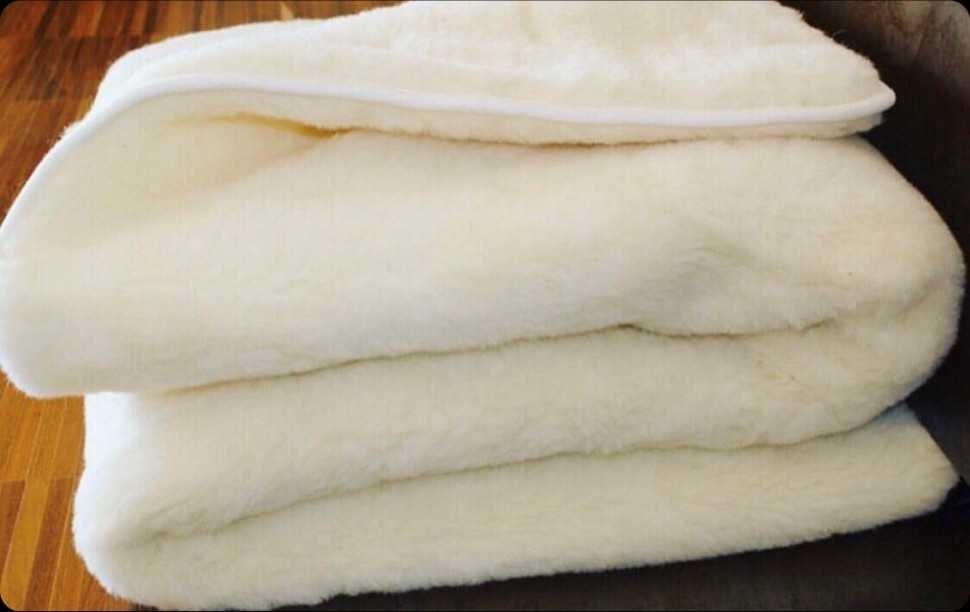 Овечья шерсть - один из самых теплых материалов, обладающий лечебными свойствами. | www.podushka.net