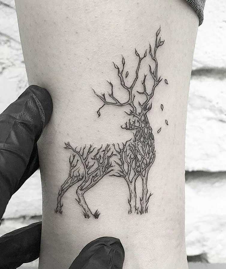 Tattoo • значение тату: олень